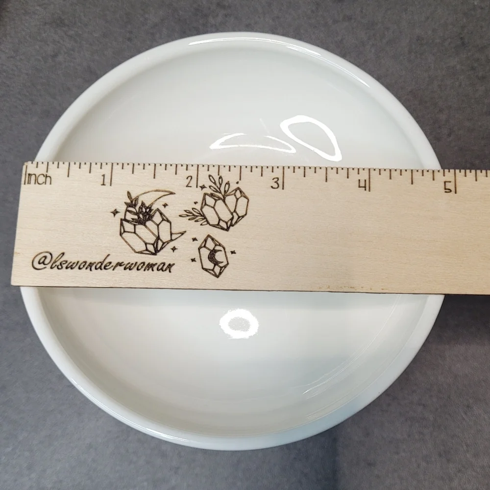 White Ceramic Elevated Cat Dish with Black Fish Skeleton Design